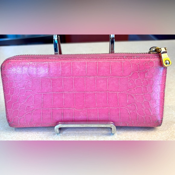 MIU MIU Pink Croc Embossed Leather Long Wallet, Authentic GUC - Picture 3 of 12